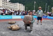 乐鱼APP下载:记者手记：高原力士的较量